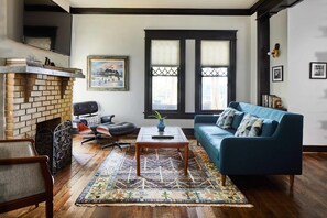 TV, video games, Netflix, Hulu - Charles on 11th: Historic Gem, Events & Groups! (Birmingham)