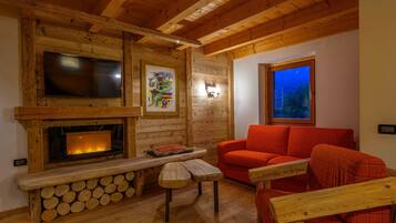 LCD-Fernseher, Kamin