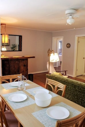 House (Spacious, homey 2-bedroom in Chattano) | Private kitchen | Fridge, microwave, coffee/tea maker