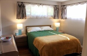 House (Spacious, homey 2-bedroom in Chattano) | 2 bedrooms, desk, free WiFi - Spacious, Homey 2-bedroom in Chattanooga (Chattanooga)