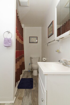 House (Fully furnished 4-bedroom located on ) | Bathroom