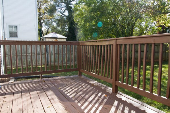 House (Fully furnished 4-bedroom located on ) | Balcony