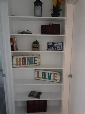 Interior - Homey 2-bedroom in Waco (Waco)