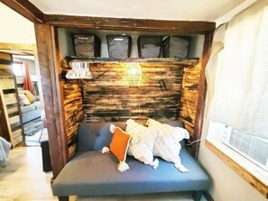 Smart-TV, Videospiele, DVD-Player