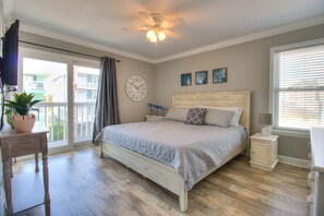 6 bedrooms, WiFi, bed sheets