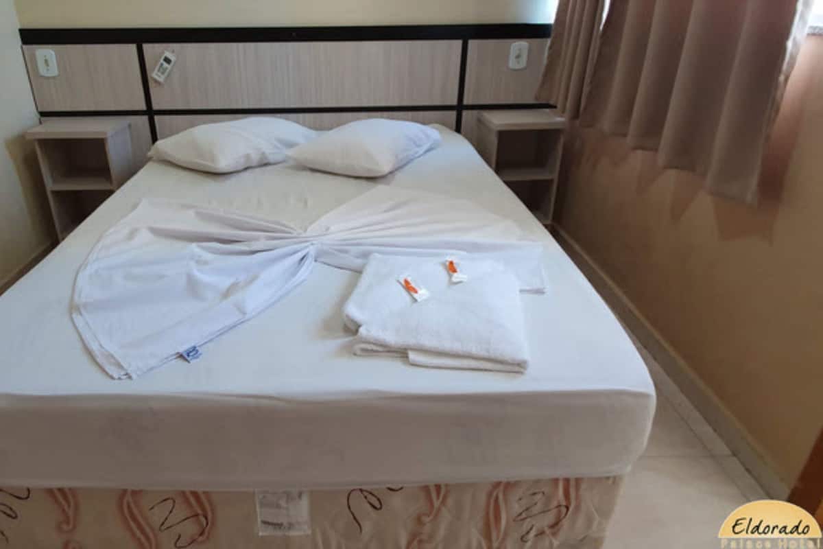 double room | 1 bedroom, minibar, free wifi, bed sheets
