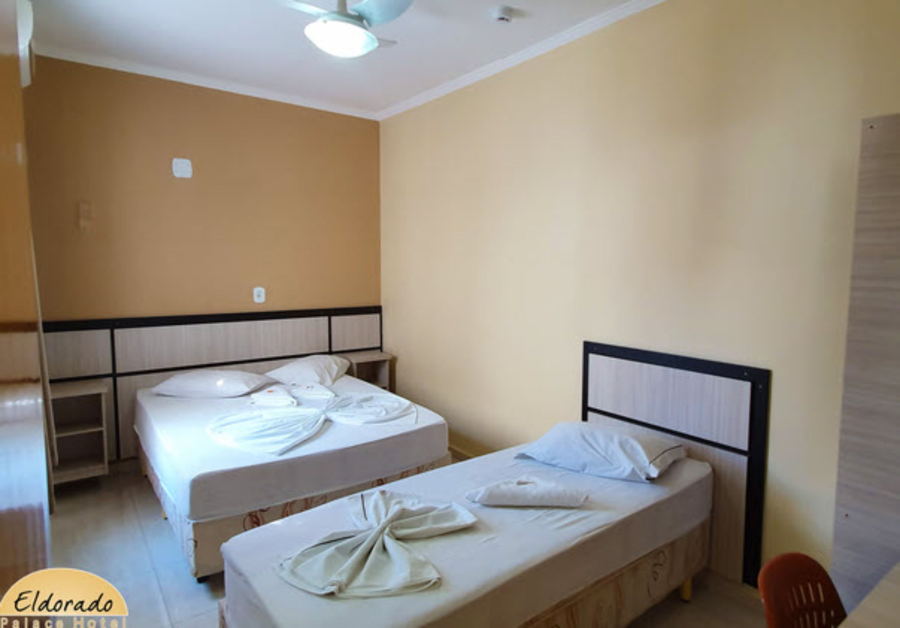 1 bedroom, minibar, free wifi, bed sheets