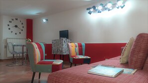 Interior - Apartment with garden ideal for families and for those traveling by car (Firenze)