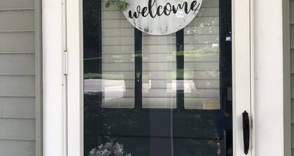 Historic Bardstown Cottage