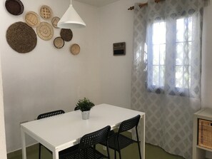 Ruokailu