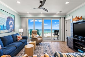 Smart TV, fireplace, DVD player, books - Sterling Sands 313 - On the Beach! Renovated 2B/2B w/Pool/Hot Tub/Garage Parking (Destin)