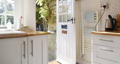 2 bedroom accommodation in Yougrave, near Bakewell