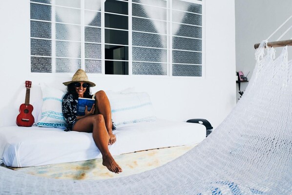 Tempat tidur lipat/tambahan, Wi-Fi gratis, dan seprai linen