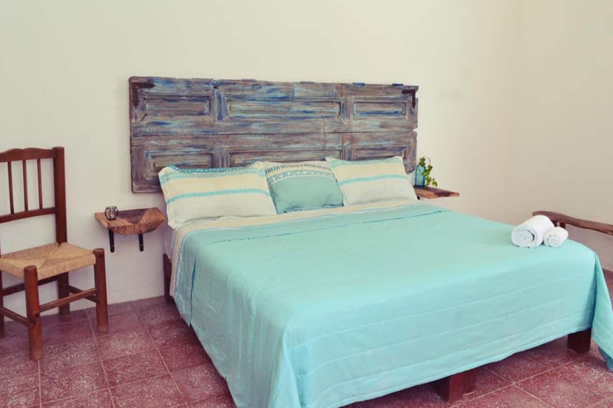 Camas plegables/adicionales, wifi gratis y ropa de cama 