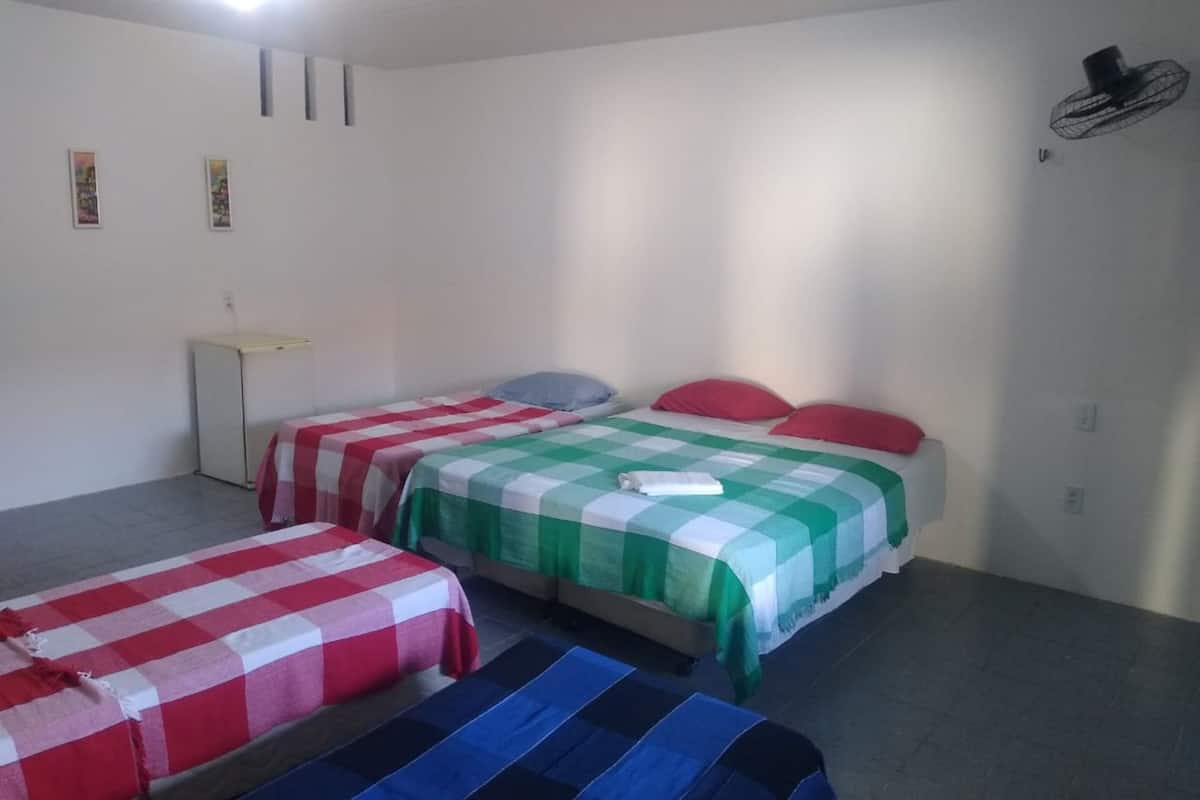 Quadruple Room, Multiple Beds | WiFi (free), bed sheets