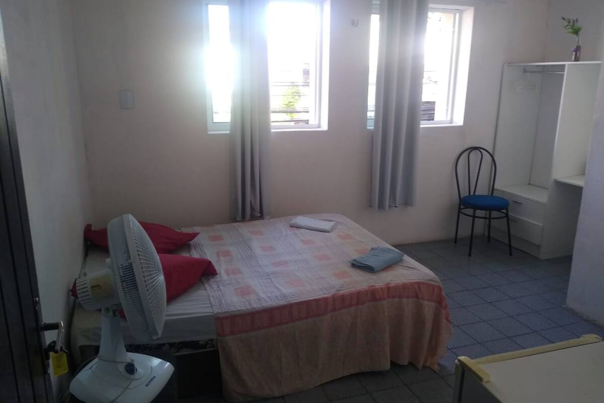 Double Room | WiFi (free), bed sheets