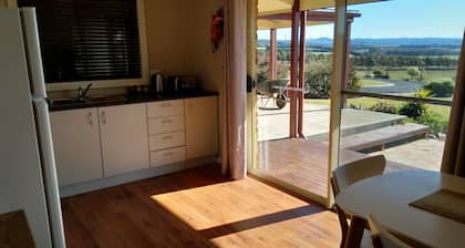 Parkesbourne Farmstay