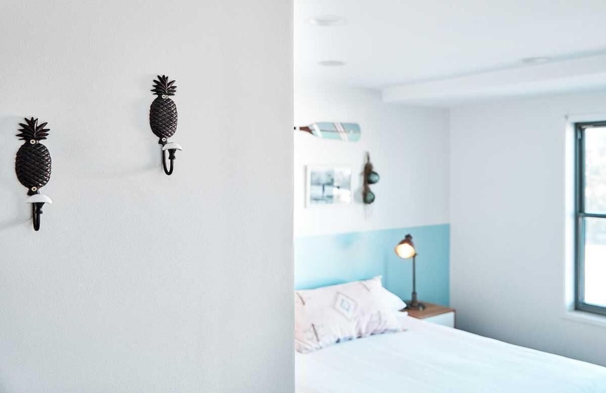 Queen Room with shared Bathroom | Free WiFi, bed sheets