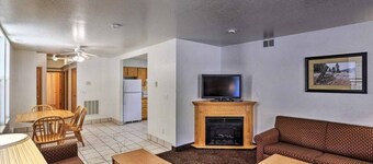 Black Hills Haven | The Summit Lodge – Units 1 & 2 · 4BR Vensérra Retreat near Mount Rushmore