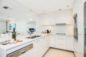 Fridge, microwave, oven, stovetop - Luxury beachfront apartment at The Breeze (Victor Harbor)