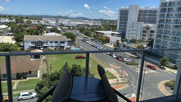 Căn hộ Business | Quang cảnh ban công