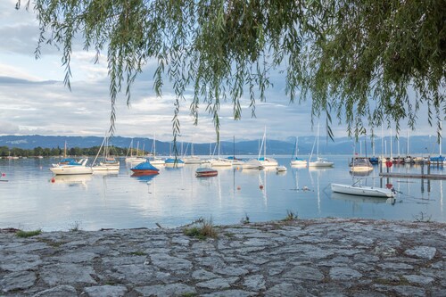 Ferienwohnung "Idylle" am Bodensee mit WLAN, Balkon & Garten