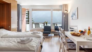 2 Schlafzimmer, Schreibtisch, kostenloses Internet