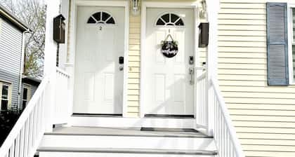 Smart and Luxurious condo in the Heart of Providence