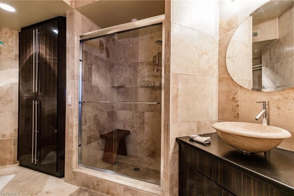 Shower, towels, toilet paper