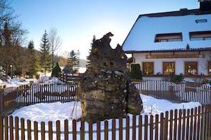 Property grounds - Doppelzimmer - Stahlecker Hof (Lichtenstein)