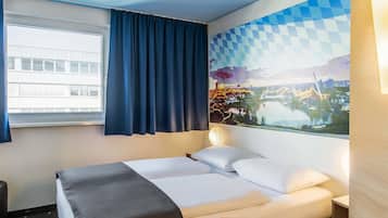 Double Room | Desk, laptop workspace, soundproofing, free WiFi