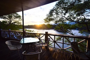Gazebo - TianTong Health Resort (Touwu)