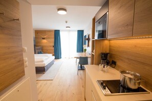 Unclassified image, 4 of 10, button - Business - Leo Apartments - Bayerischer Hof Miesbach GmbH (Miesbach)