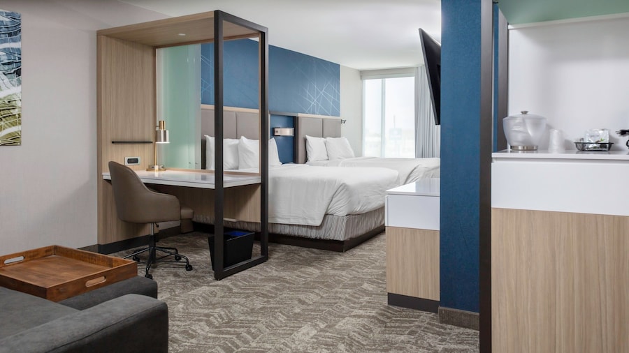SpringHill Suites Kansas City Airport