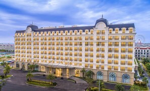 Front of property - Vinholidays Fiesta Phu Quoc (Phu Quoc)