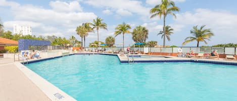 Alberca al aire libre