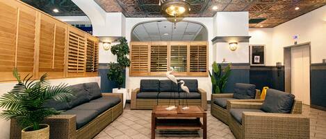 ロビー応接スペース