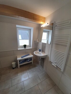 Bathroom - Altstadtpension Rostock (Rostock)