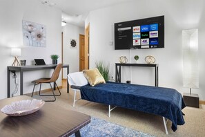1 Schlafzimmer, Schreibtisch, Bügeleisen/Bügelbrett, kostenloses WLAN