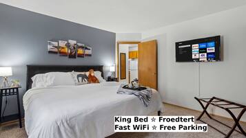 1 chambre, bureau, fer et planche à repasser, accès au Wi-Fi (inclus)