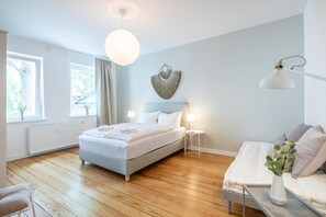 1 chambre, fer et planche à repasser, Wi-Fi gratuit, draps fournis
