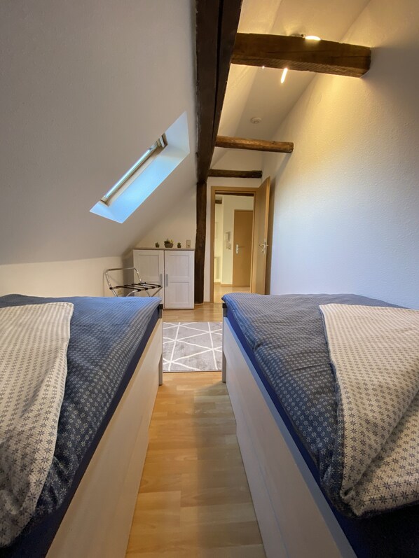 2 Schlafzimmer, Bügeleisen/Bügelbrett, kostenloses WLAN, Bettwäsche
