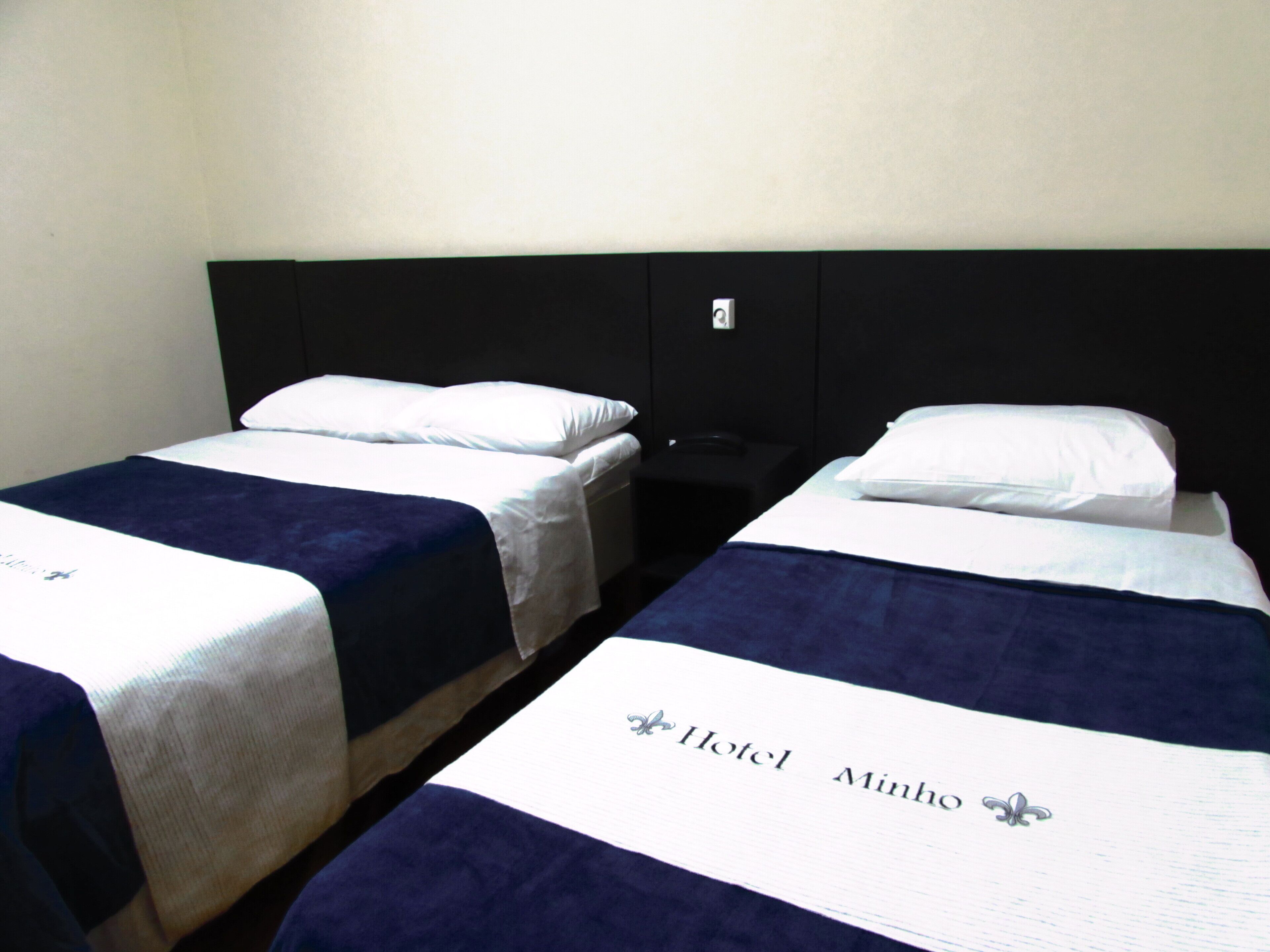standard triple room | 1 bedroom, minibar, free wifi