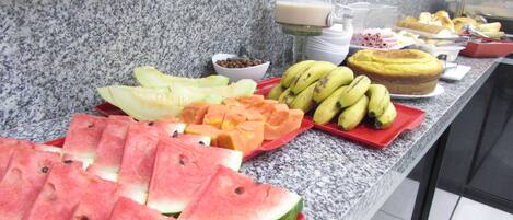 Petit déjeuner buffet compris tous les jours