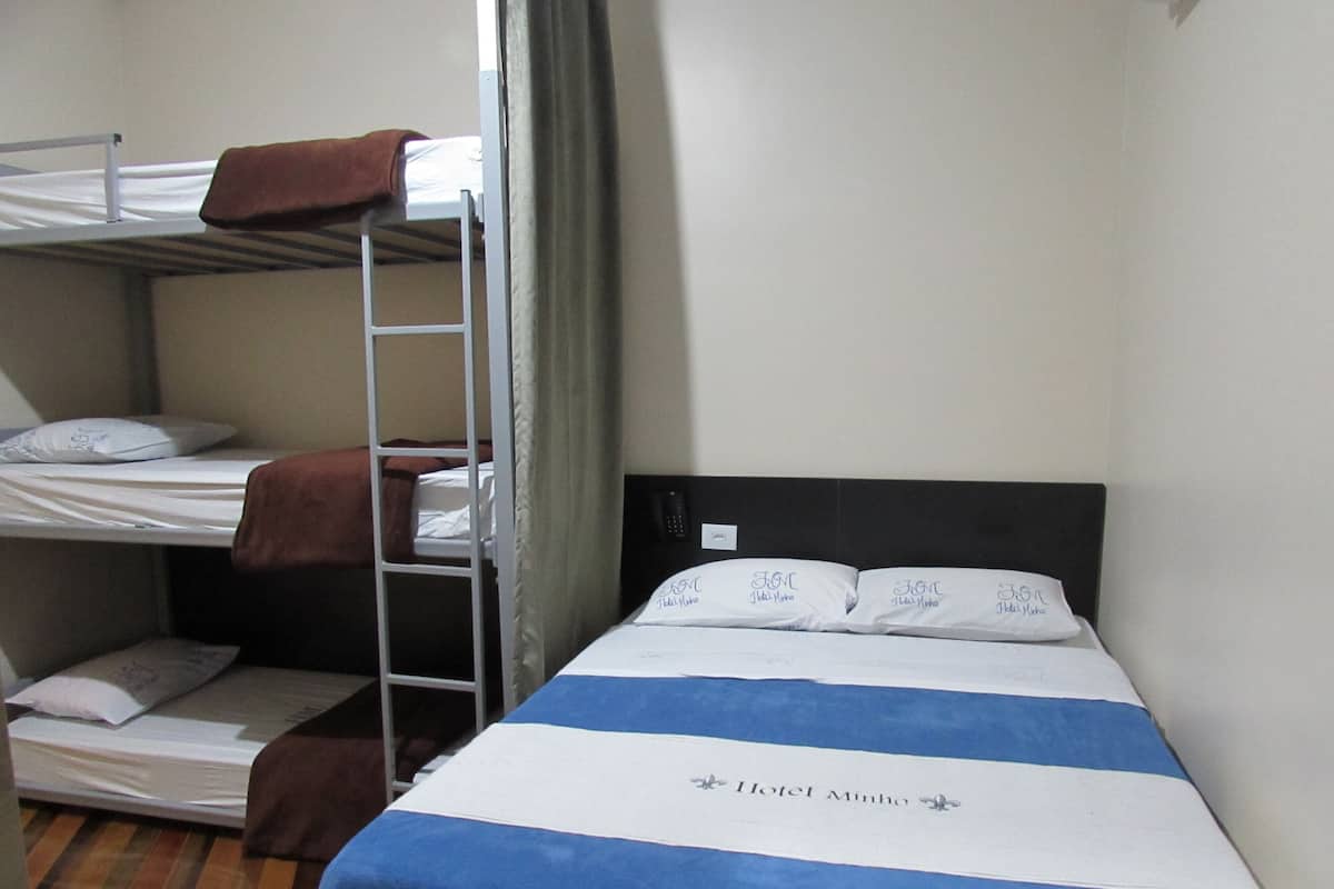 Quarto Familia | Minibar, kostenloses WLAN