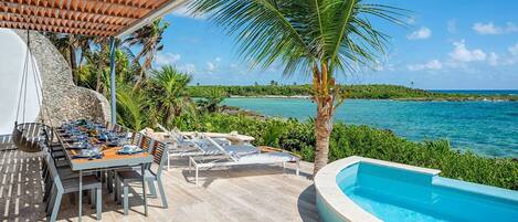 تناول الطعام بالخارج