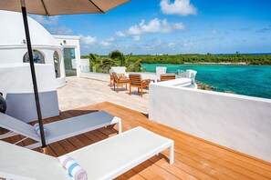 Terrace/patio - Casa Bella, Akumal -Yalku Lagoon **Chef Service Included (Akumal)