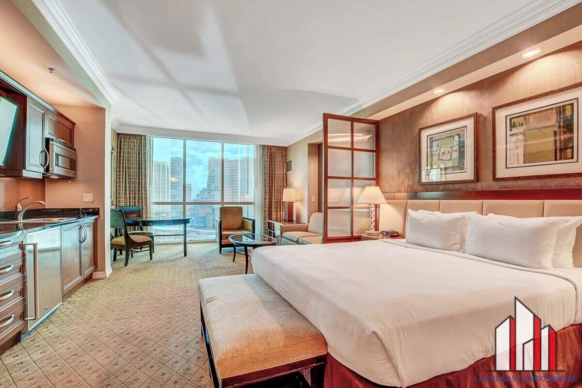 Coffres-forts dans les chambres, bureau, fer et planche à repasser