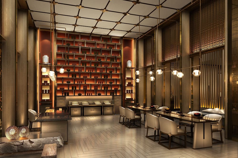 HUALUXE Beijing Xinan by IHG