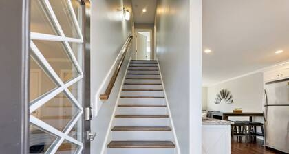 Yonah Mountain View ★ Serene + Charming Retreat